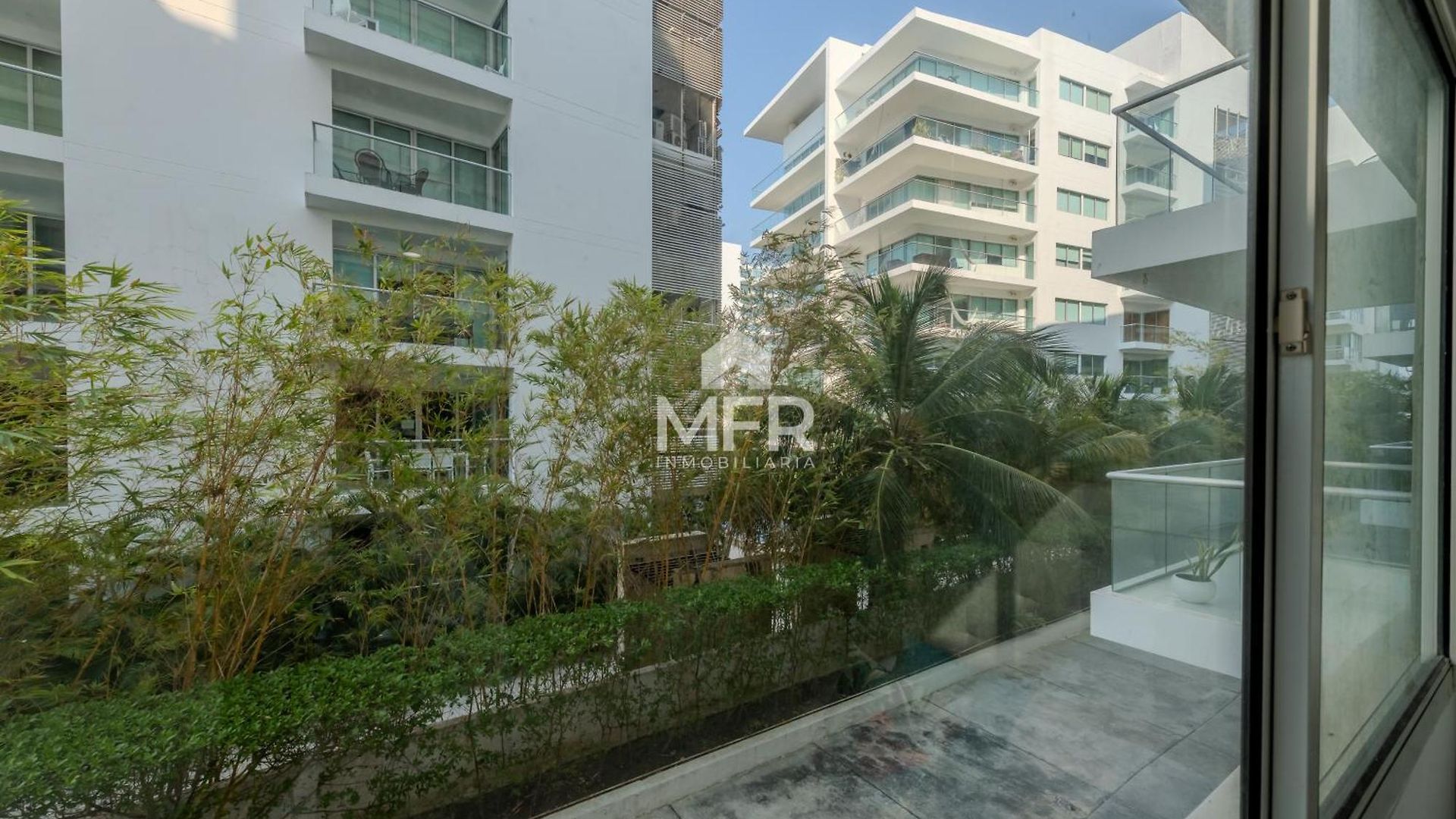 Luxury Beachfront Edificio Morros 3 By Inmobiliaria Mfr Apartamento *