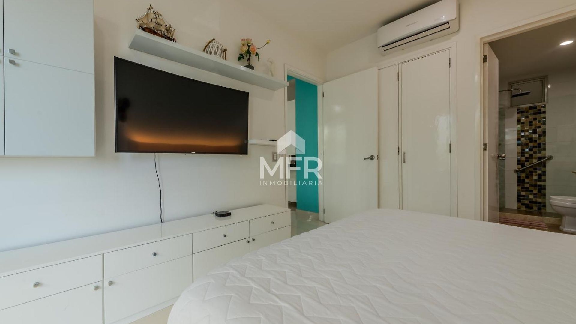 Luxury Beachfront Edificio Morros 3 By Inmobiliaria Mfr *