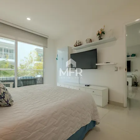 Luxury Beachfront Edificio Morros 3 By Inmobiliaria Mfr Apartamento